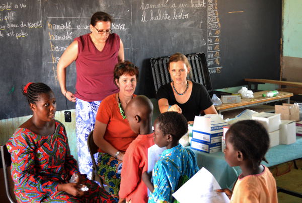 Medical examinations of children in Burkina Faso